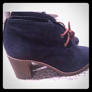 Tory Burch Hillary Shearling Line Booties!!
